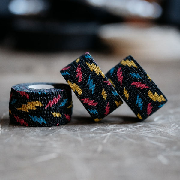 1,5″ Black Narrow Weightlifting thumb Tapes with Flash design (3 rolls)  - Warm Body Cold Mind